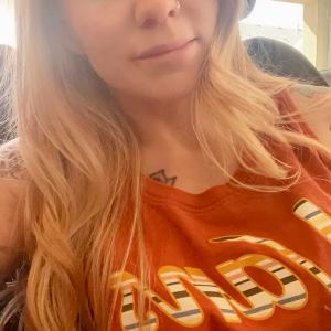 Shelbee (Local Friend)