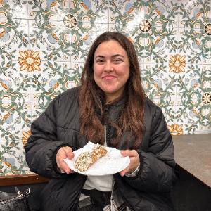 Larissa (Local Friend)