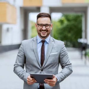 Yeiker (Guia Oficial)