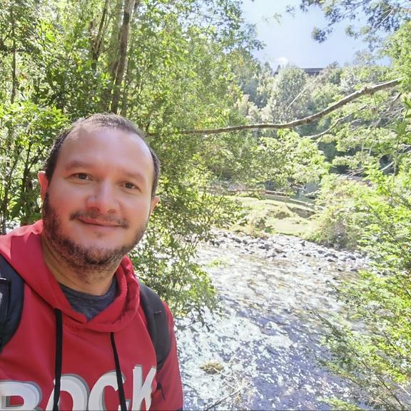 Frenkel (Local Friend)