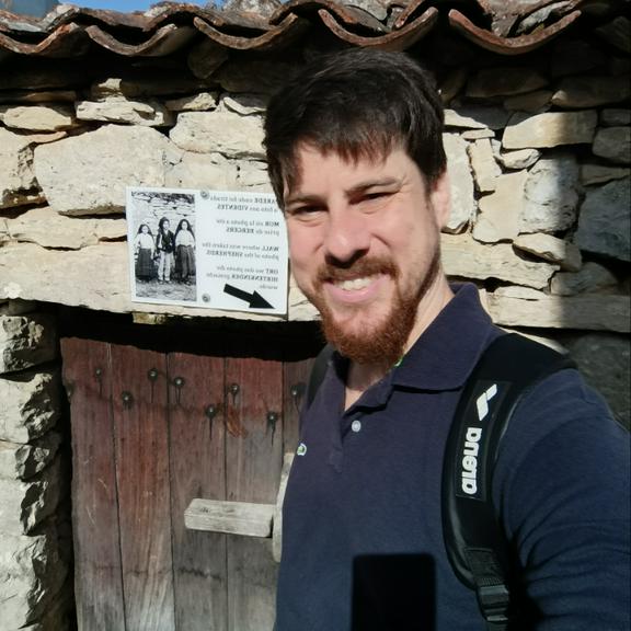 Vinícius (Local Friend)