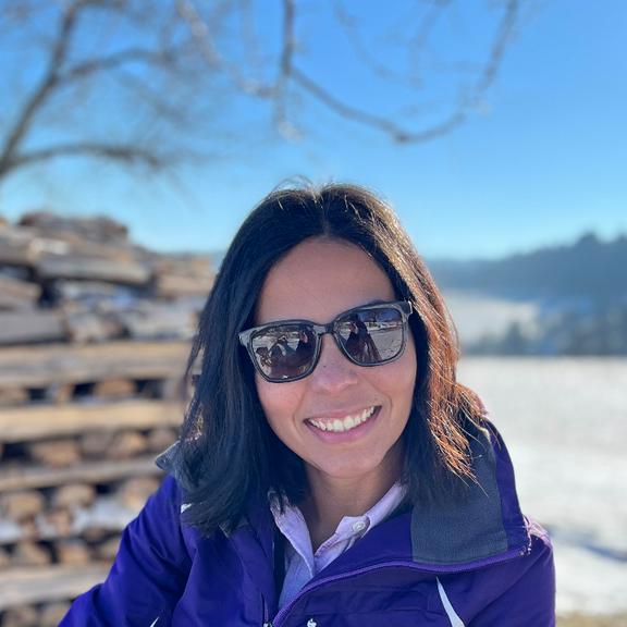 Angela (Local Friend)