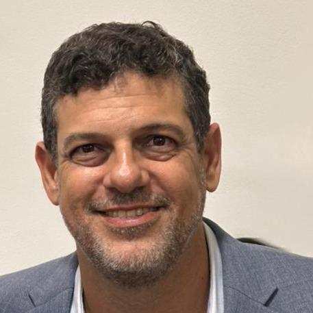 Pedro (Local Friend)